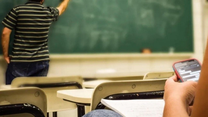 José Goity: “La escuela está muy invadida por los dispositivos electrónicos”.