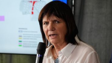"Lograba escaparse, pero cayó en las redes de la Gendarmería", apuntó Patricia Bullrich.