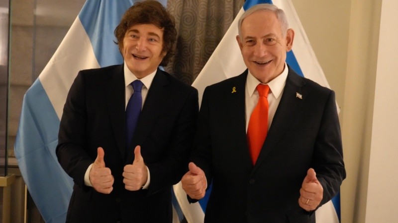 Milei y  el primer ministro israelí, Benjamín Netanyahu.