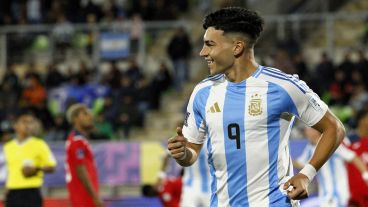 Sarco abrió el marcador en Valparaíso y luego amplió.