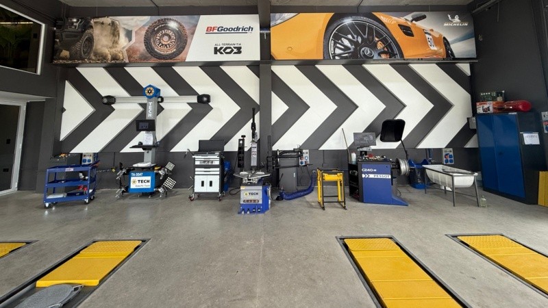 El local funciona de lunes a viernes de 8 a 18h, y sábados de 8 a 12.30h.