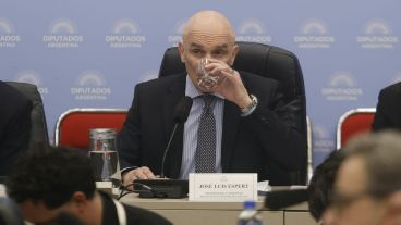 "Espert miente", aseguró Bonacci.