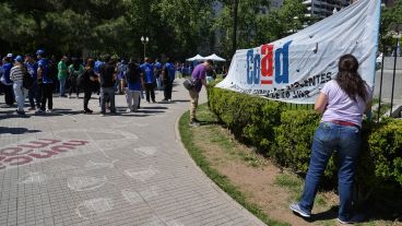 Manifestación durante toda la jornada en la plaza San Martín.
