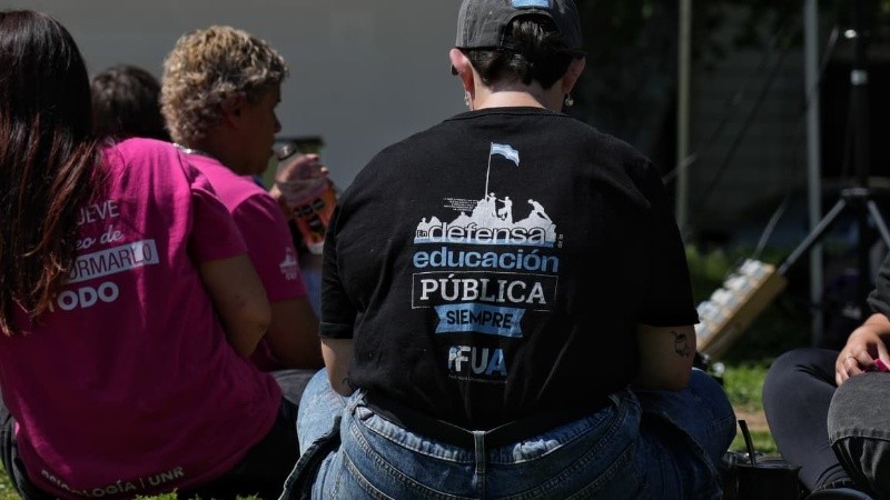 Manifestación durante toda la jornada en la plaza San Martín.