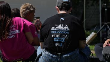 Manifestación durante toda la jornada en la plaza San Martín.