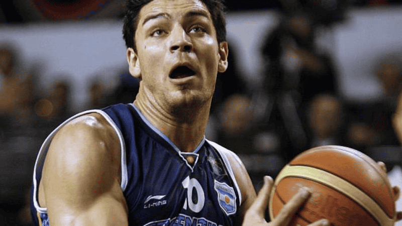 El santafesino, actualmente en Italia, comentó que ya no seguirá tras su paso por el Benedetto XIV Cento de la Serie A2.