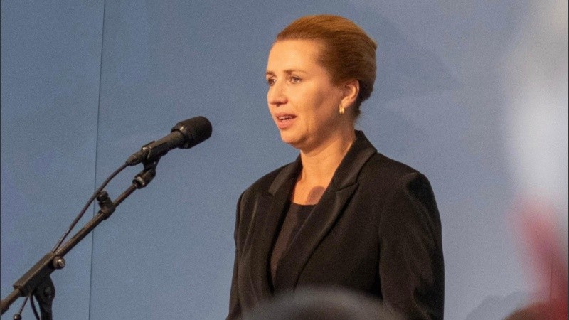 La mandataria afirmó que muchos chicos también tienen dificultades para leer y concentrarse.