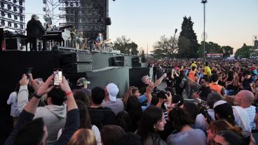 Baglietto, con Lito Vitale en piano, presentación de lujo al caer la tarde.