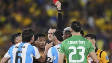 Otamendi, de 37 años, nunca había sido expulsado en la selección argentina.