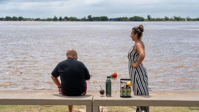 Asoman las remeras para vivir un nuevo veranito.