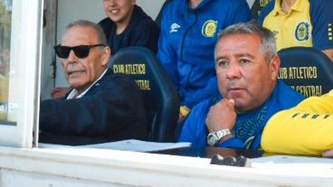 Miguel y el Negro, en uno de sus últimos encuentros en instalaciones canallas.