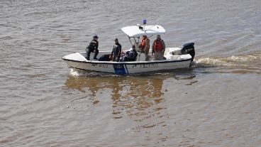 Prefectura trabajó en el rescate de las personas y de las embarcaciones