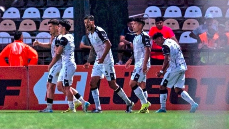 El Lobo empató a poco del final y forzó el alargue y luego los penales.