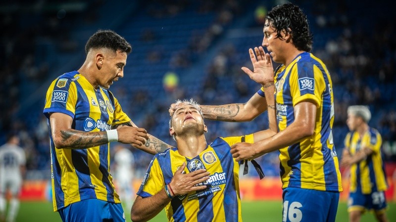 La emoción de Alejo Véliz tras anotar el 1-0.