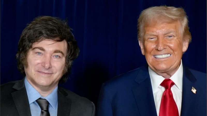 Trump recibirá a Milei en la Oficina Oval este martes a las 14.