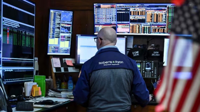 El efecto negativo del apoyo condicional de Trump a Milei, a su triunfo en las elecciones, repercutió negativamente en los mercados.