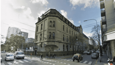 Testigos relataron que los estudiantes manipulaban alcohol y fuego cuando ocurrió el accidente, y que uno de ellos se prendió fuego de pies a cabeza. 