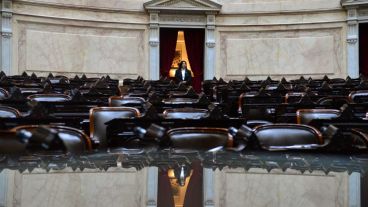 La oposición pidió volver a invitar a los funcionarios para la interpelación.