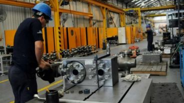 Los sectores que se ubicaron debajo del nivel general fueron productos minerales no metálicos, industria automotriz, edición e impresión, productos del tabaco, metalmecánica excepto automotores, productos de caucho y plástico y productos textiles.