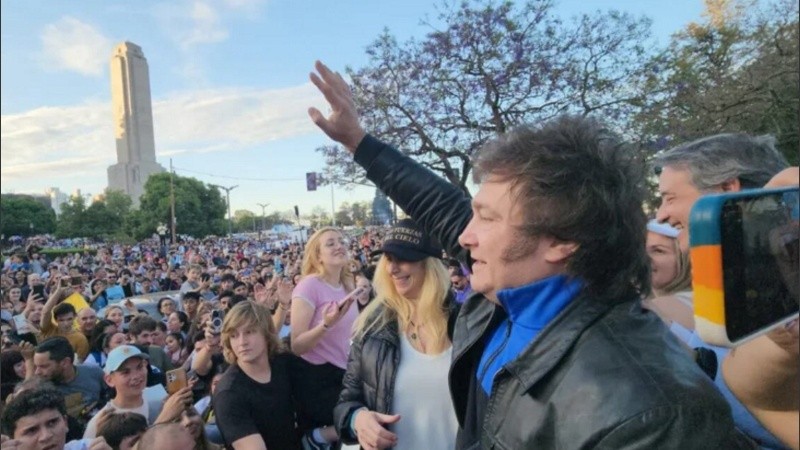 Javier Milei, durante una visita a Rosario.
