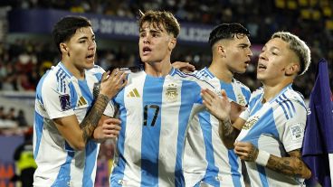 La Albiceleste busca su sexto título y ser así el más ganador sobre Brasil.