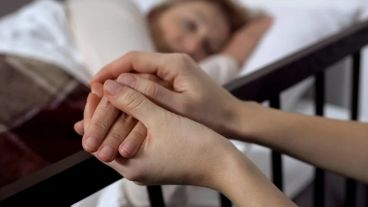 En Argentina, no avanzaron, hasta ahora, los proyectos de "eutanasia activa", es decir, la asistencia médica legal para morir..