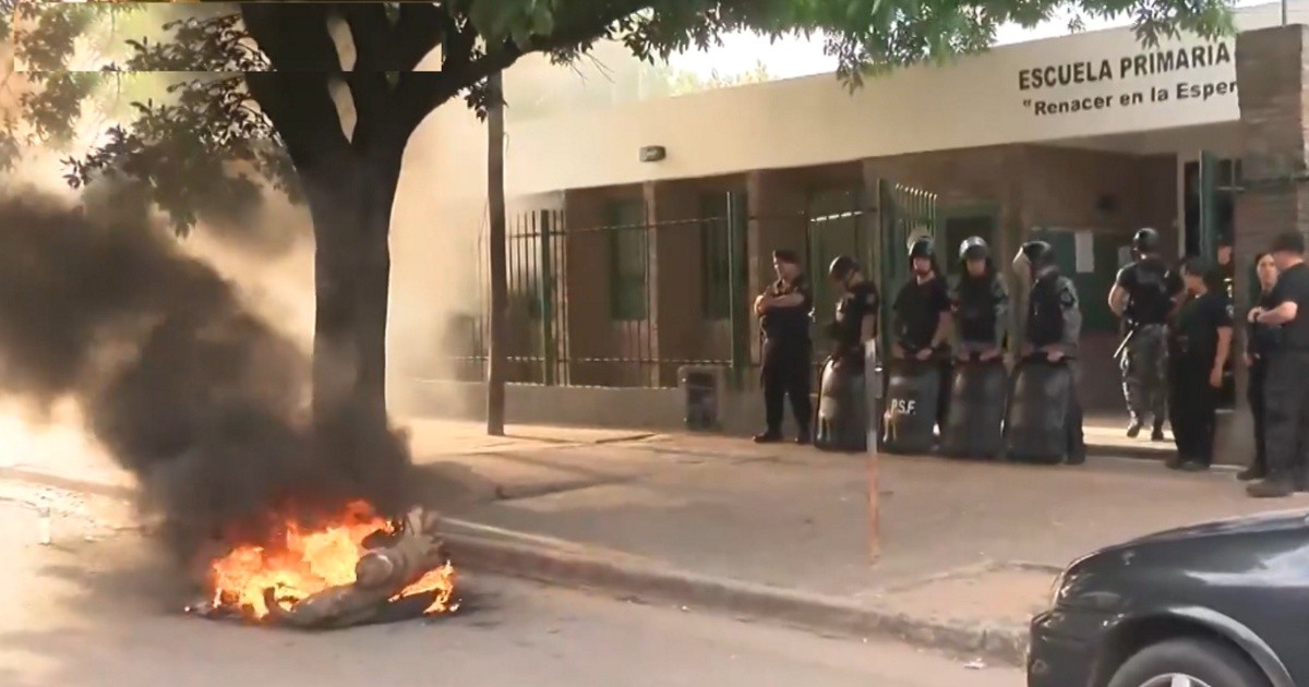 Protesta y tensión en escuela de zona sudoeste tras una denuncia de ...