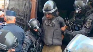 Pablo Laurta al momento de su traslado desde Concordia a Gualeguaychú, Entre Ríos.
