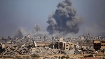 Columnas de humo de un bombardeo en Gaza el pasado 2 de octubre.