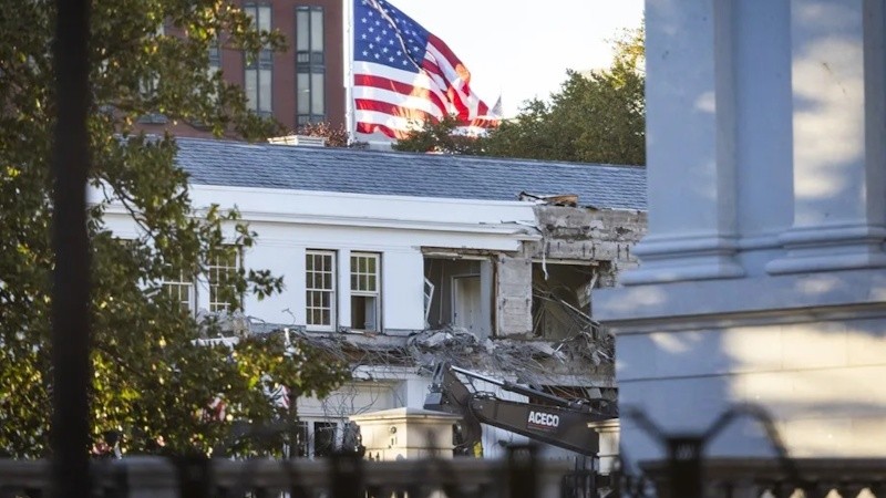 La reforma fue diseñada por el estudio de arquitectura McCrery que conservará el estilo neoclásico estadounidense que prima en la Casa Blanca. 