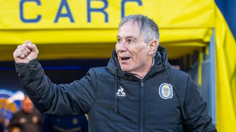 Holan convirtió a Central en un equipo confiable y poderosos: ahora sueña con el título en el Clausura.