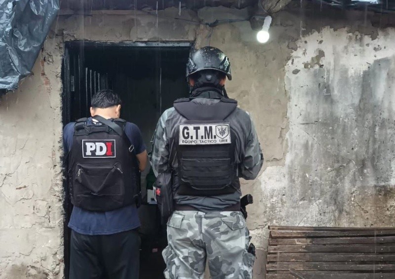  Efectivos de la PDI llevaron a cabo los allanamientos.
