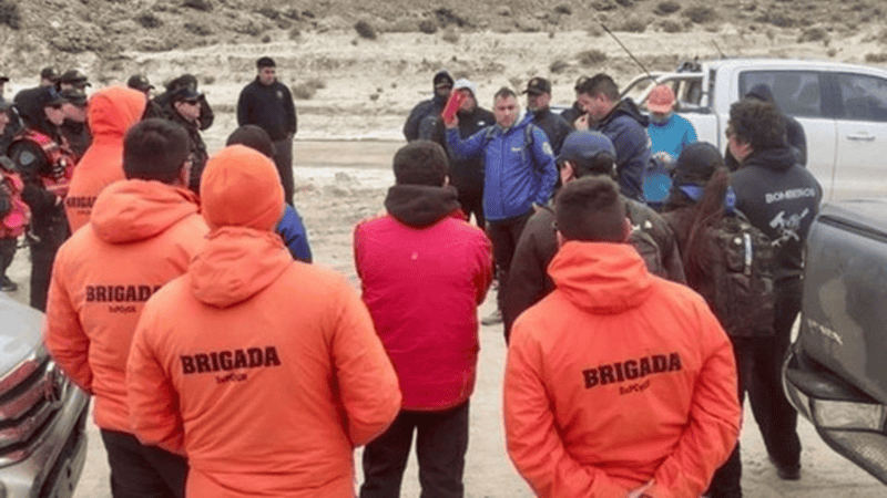 Los equipos de búsqueda y rescate a cargo del operativo.