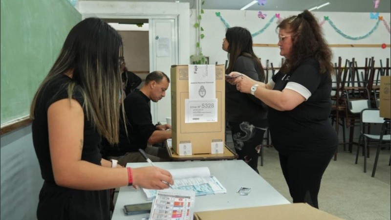 Las elecciones legislativas 2025 en las escuelas de Rosario.