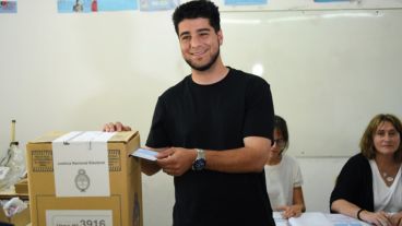 Pellegrini, candidato a diputado por La Libertad Avanza, al votar este domingo.