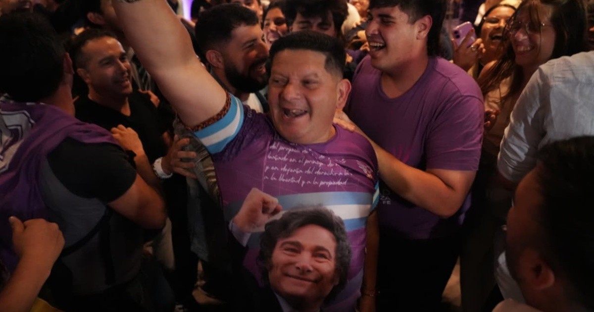 En Rosario, La Libertad Avanza lo dio vuelta y le ganó a Fuerza Patria ...