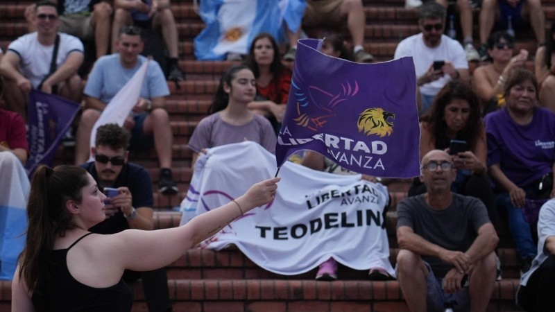 La Libertad Avanza se impuso en casi todo el territorio santafesino