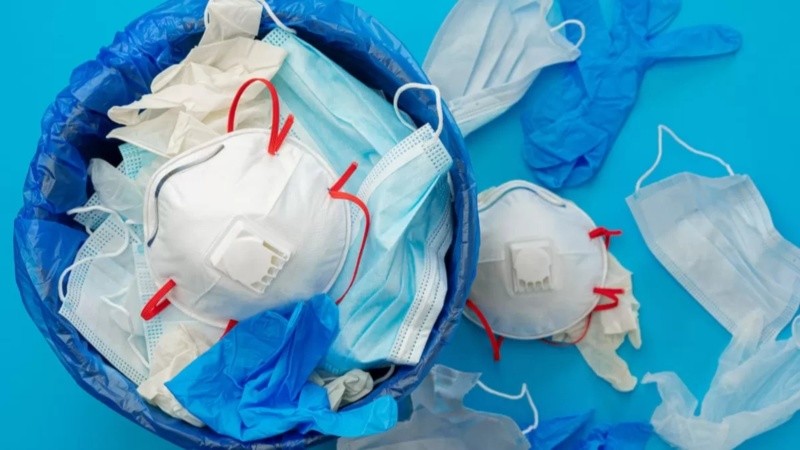 Alrededor del 70% de los residuos generados por hospitales y centros médicos en América Latina y el Caribe no se gestionan adecuadamente, lo que representa un riesgo para la salud pública y el medio ambiente.