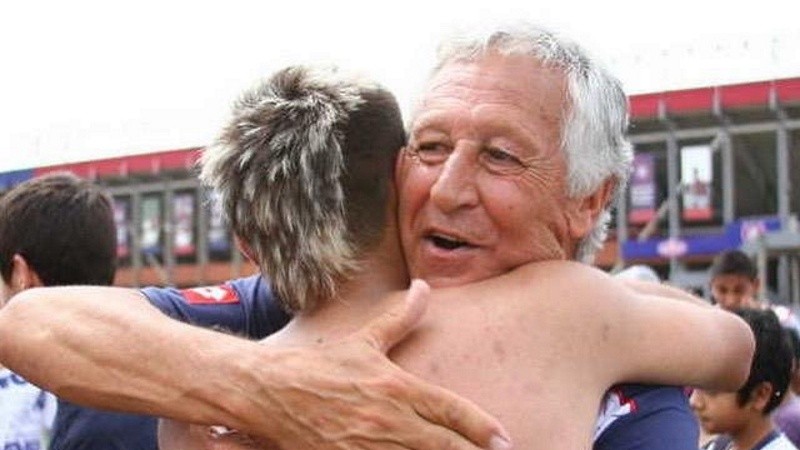 El fútbol argentino despidió a un gran formador.
