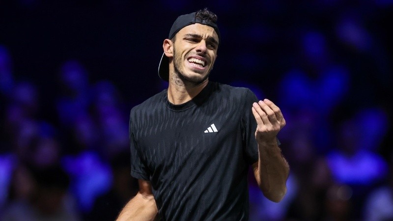 Cerúndolo estuvo cerca en el primer set pero se desplomó en el segundo.