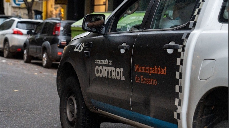Dos operativos de tránsito tienen lugar este viernes en Rosario.