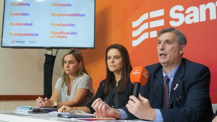 Olivares presentó el presupuesto 2026.