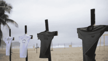 Desde la organización a cargo de la iniciativa explicaron que el objetivo del tributo fue “honrar a quienes dieron su vida cumpliendo su deber”.