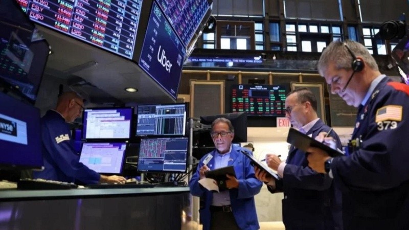 Timba renovada en Wall Street: las primeras operaciones fueron favorables para los papeles argentinos.