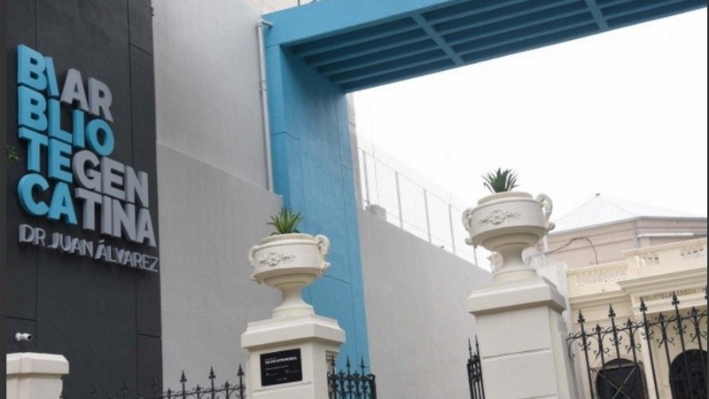 La Biblioteca Argentina Dr. Juan Álvarez.