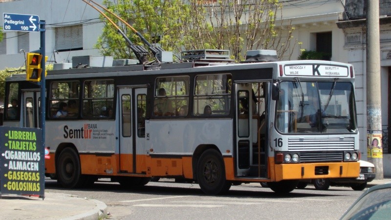 La K en la esquina de Pellegrini y Necochea.