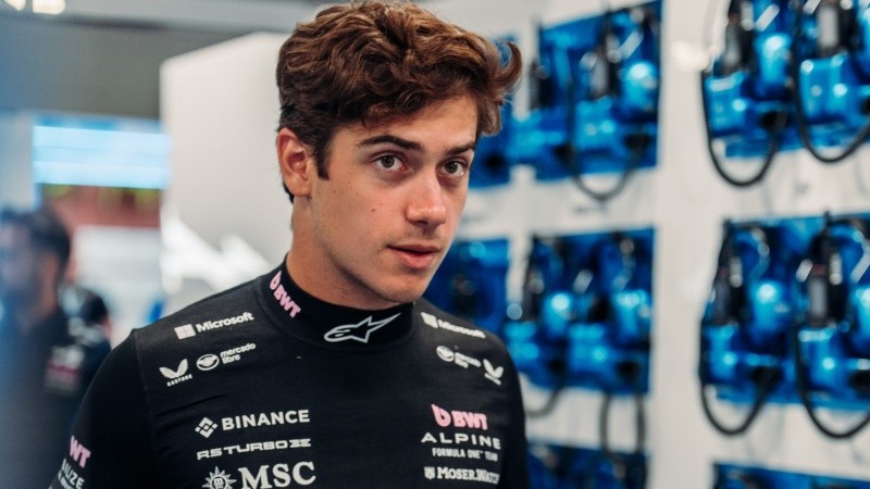 El joven argentino fue confirmado como piloto titular para 2026.