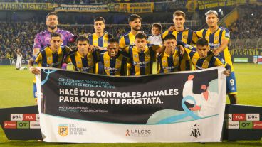 Los once titulares del Canalla que enfrentaron a San Lorenzo en el Gigante de Arroyito.