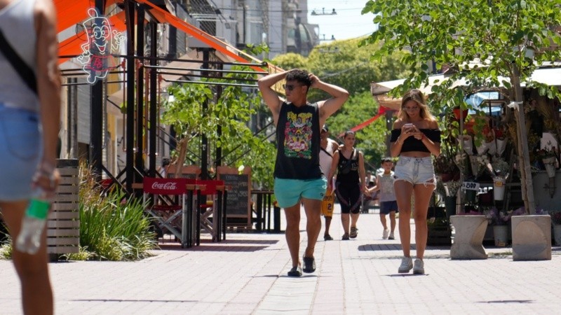 El SMN anuncia tres meses de temperaturas superiores a las normales.