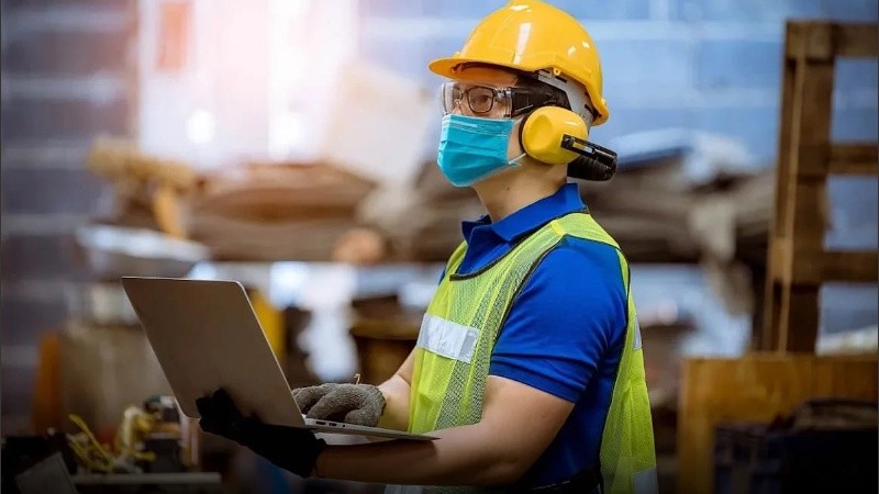 El empleo privado en Santa Fe volvió a caer: se perdieron casi 14.000 puestos desde diciembre de 2023.